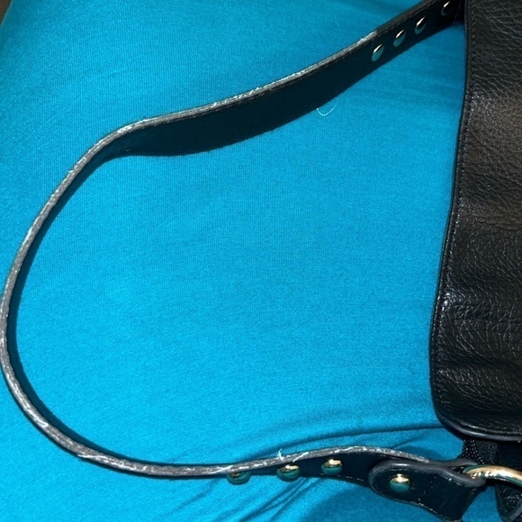 Montana West black leather purse. - Picture 4 of 11